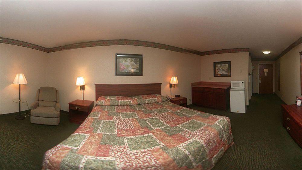 הנדרסון Comfort Inn מראה חיצוני תמונה