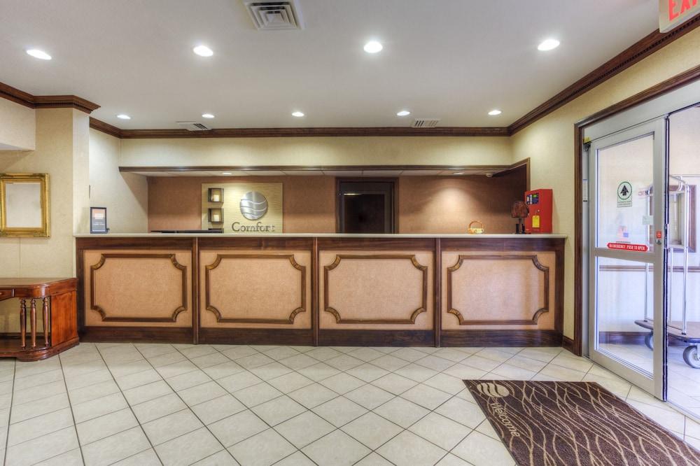 הנדרסון Comfort Inn מראה חיצוני תמונה