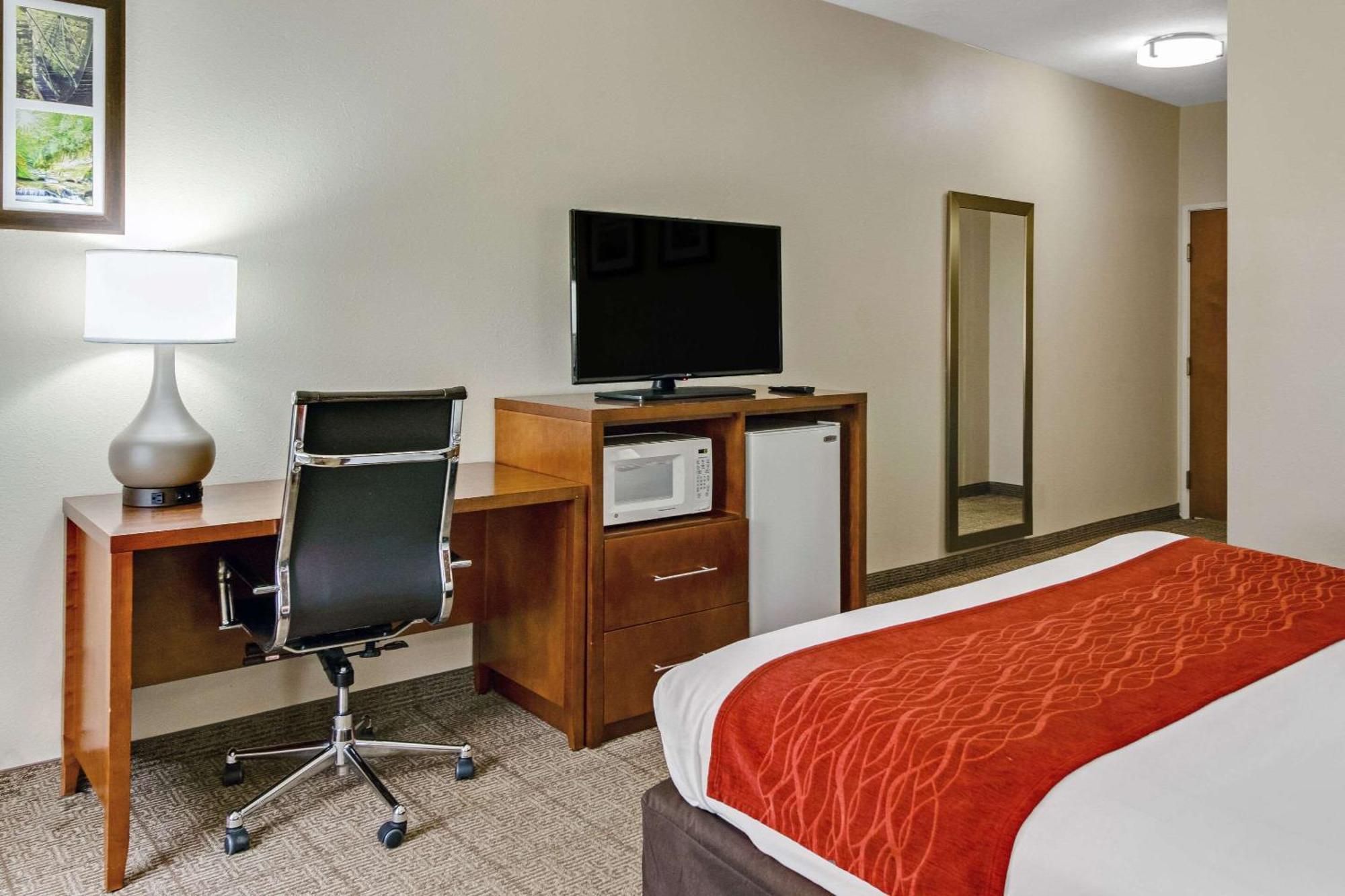 הנדרסון Comfort Inn מראה חיצוני תמונה