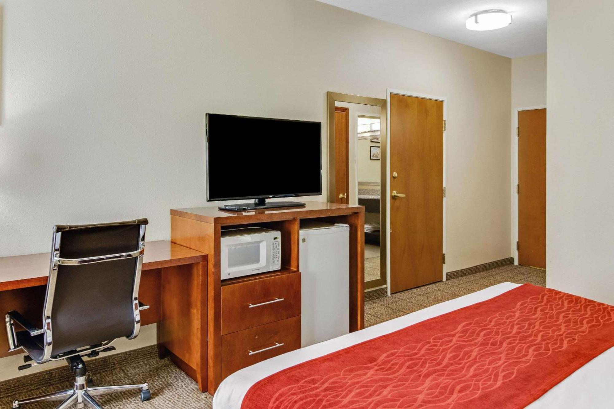 הנדרסון Comfort Inn מראה חיצוני תמונה
