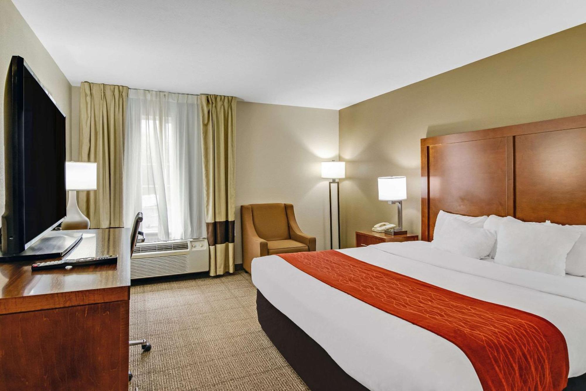 הנדרסון Comfort Inn מראה חיצוני תמונה