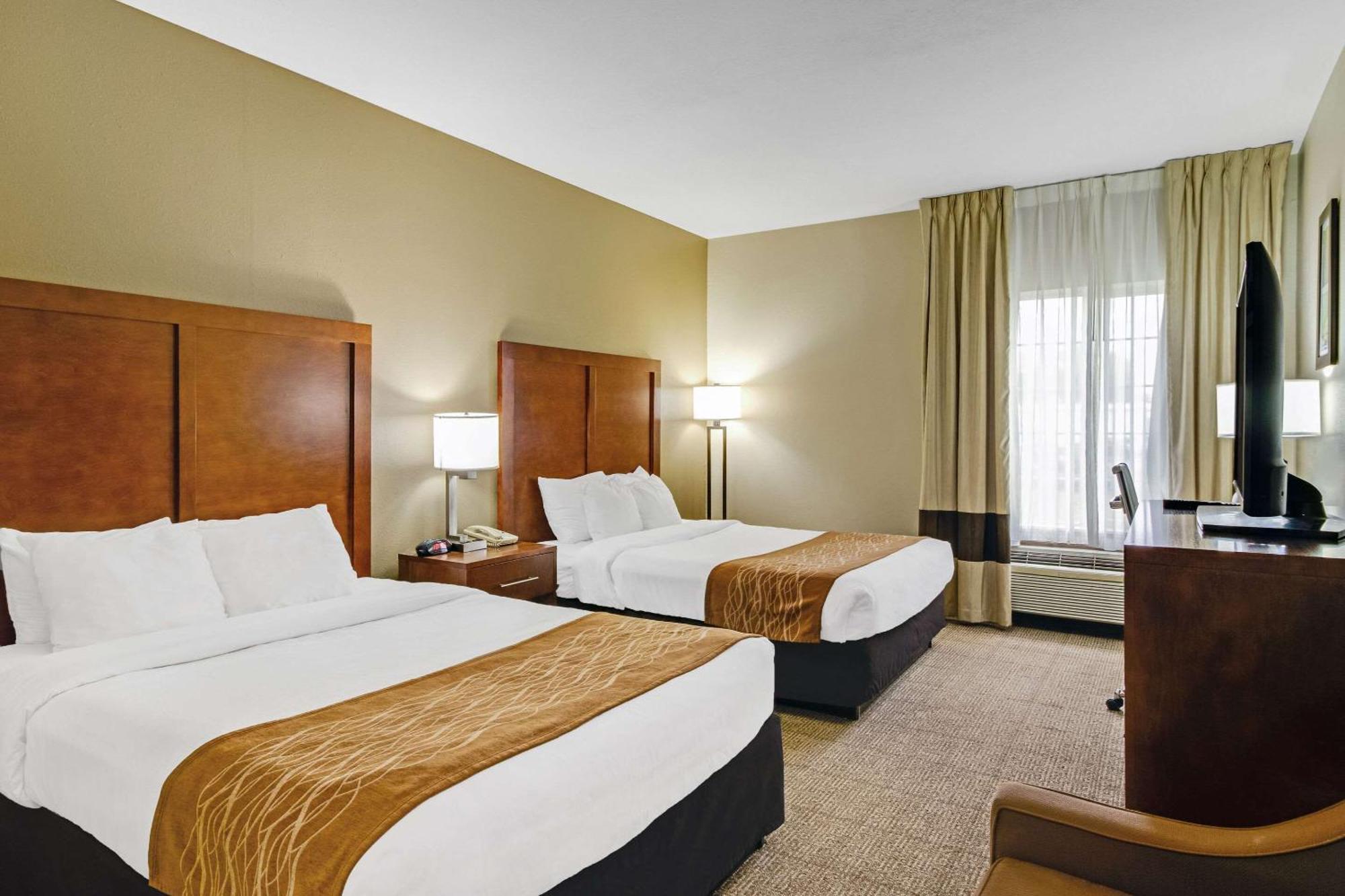 הנדרסון Comfort Inn מראה חיצוני תמונה