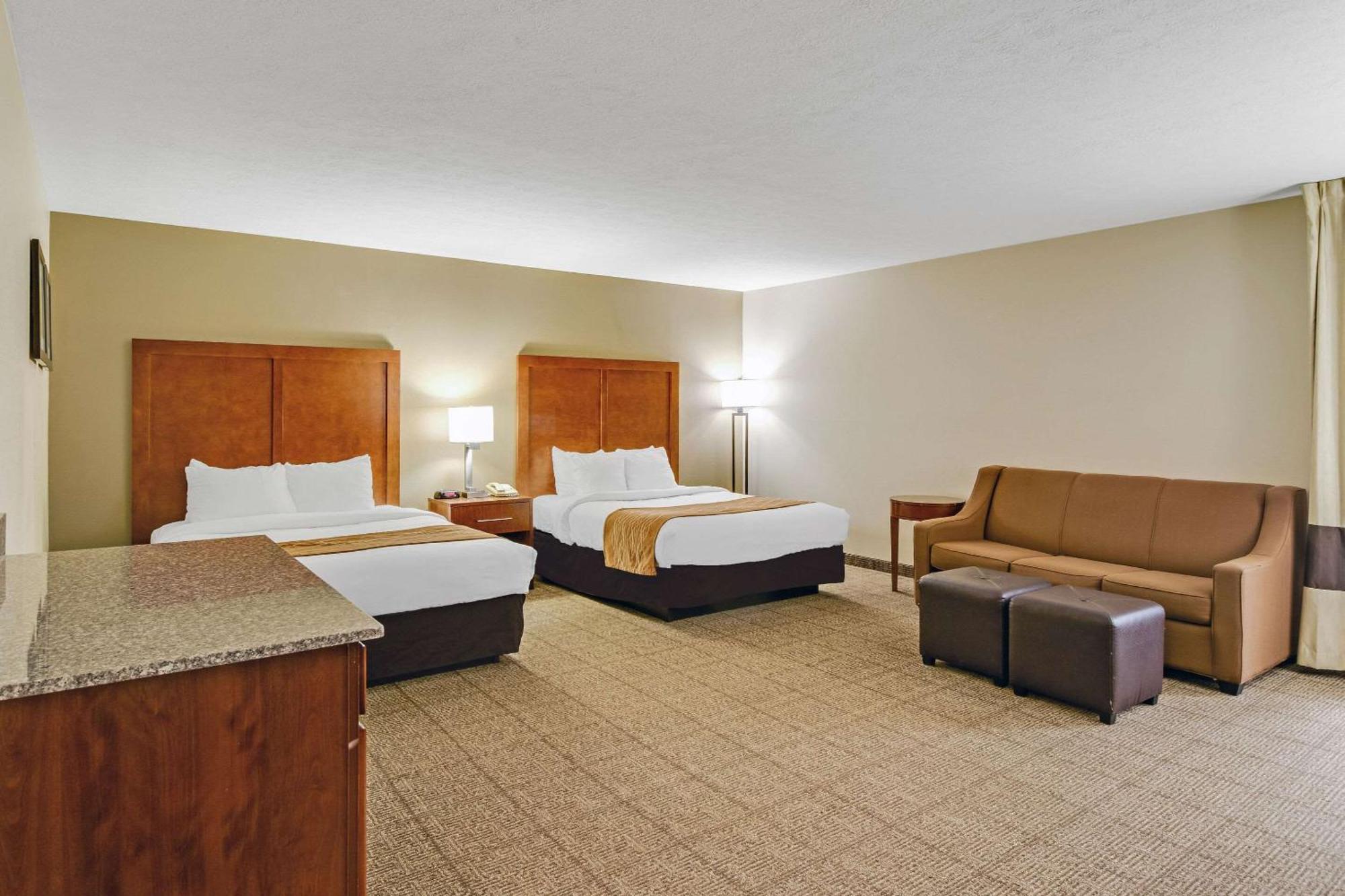 הנדרסון Comfort Inn מראה חיצוני תמונה