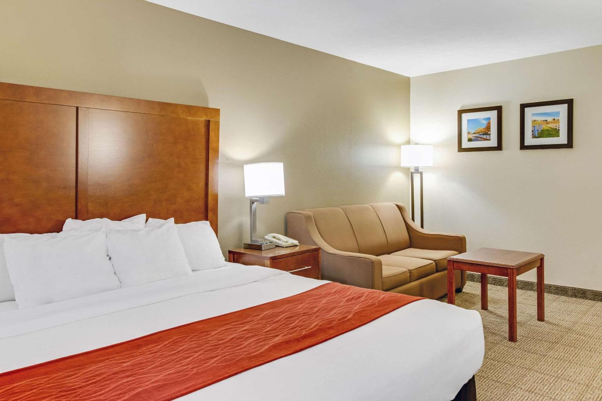 הנדרסון Comfort Inn מראה חיצוני תמונה